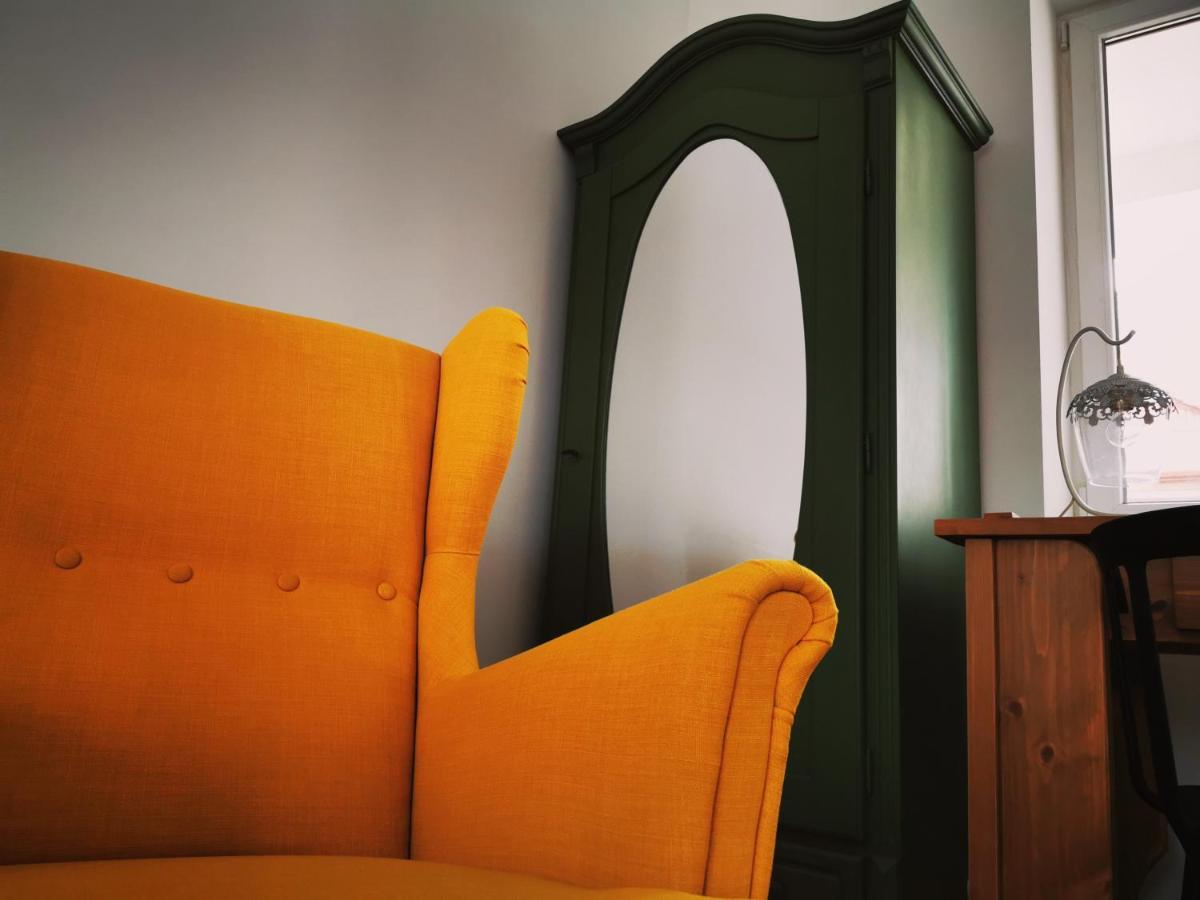 Szabolcs Vezér Panzió Bed and Breakfast Esterno foto